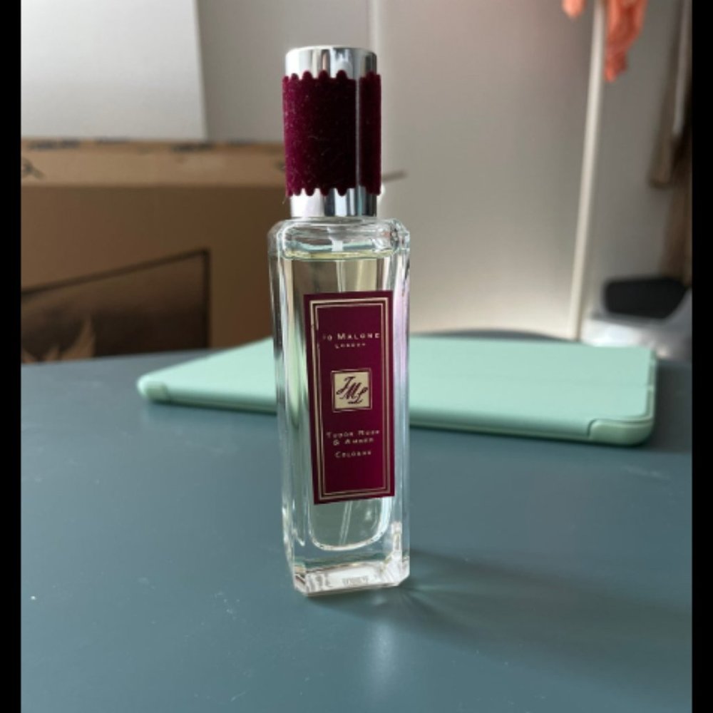 Jo Malone Tudor Rose & Amber 1 OZ - 30ml